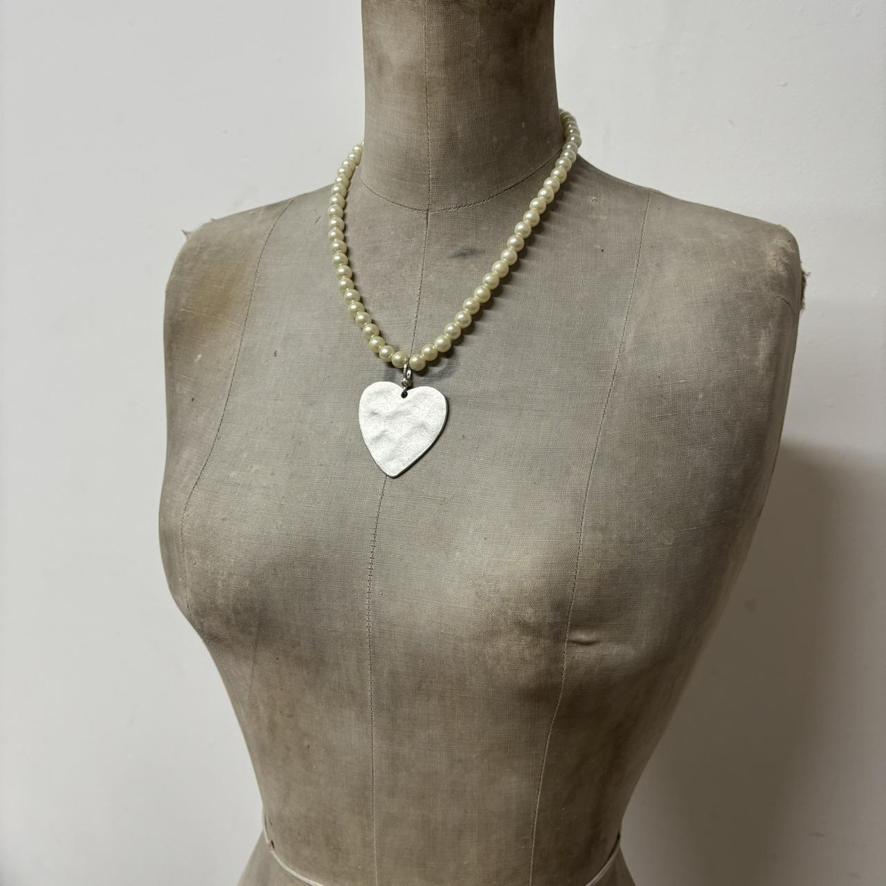 Hammered metal heart necklace
