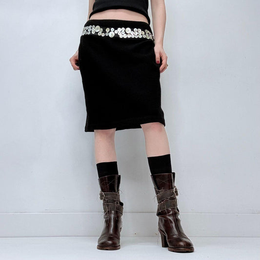 Black twee mother of pearl button skirt