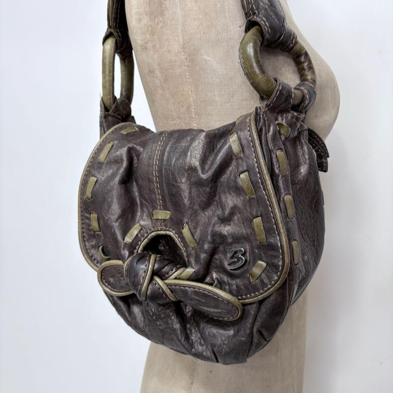 Brown chunky shoulder bag