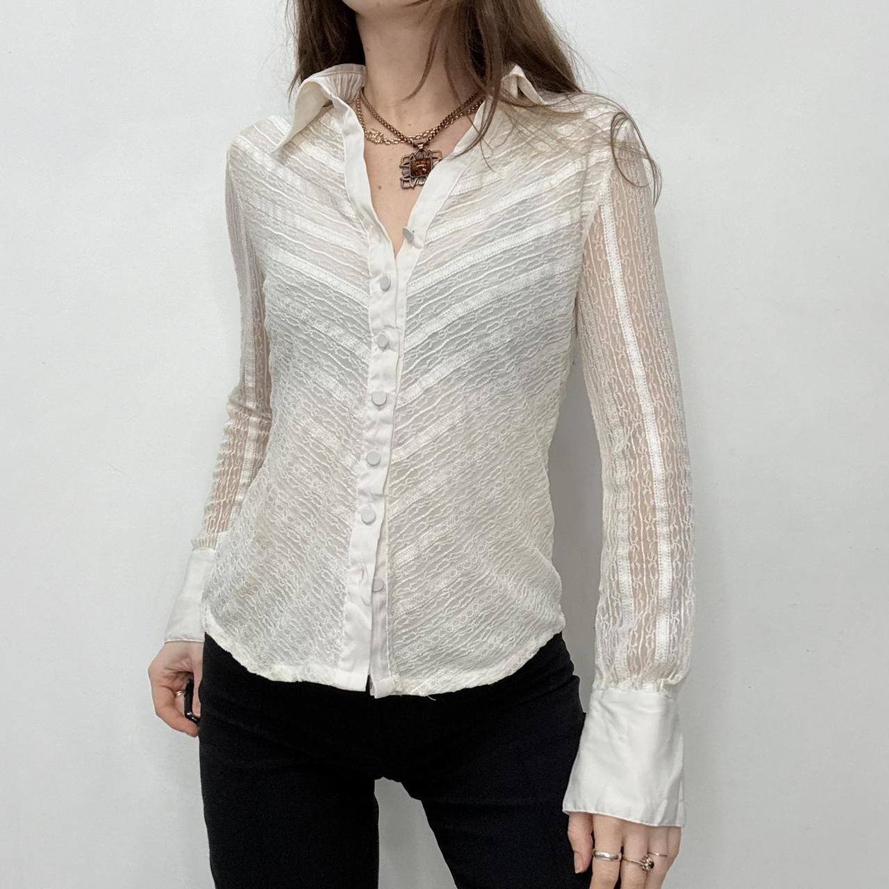 Lace fitted flared shirt