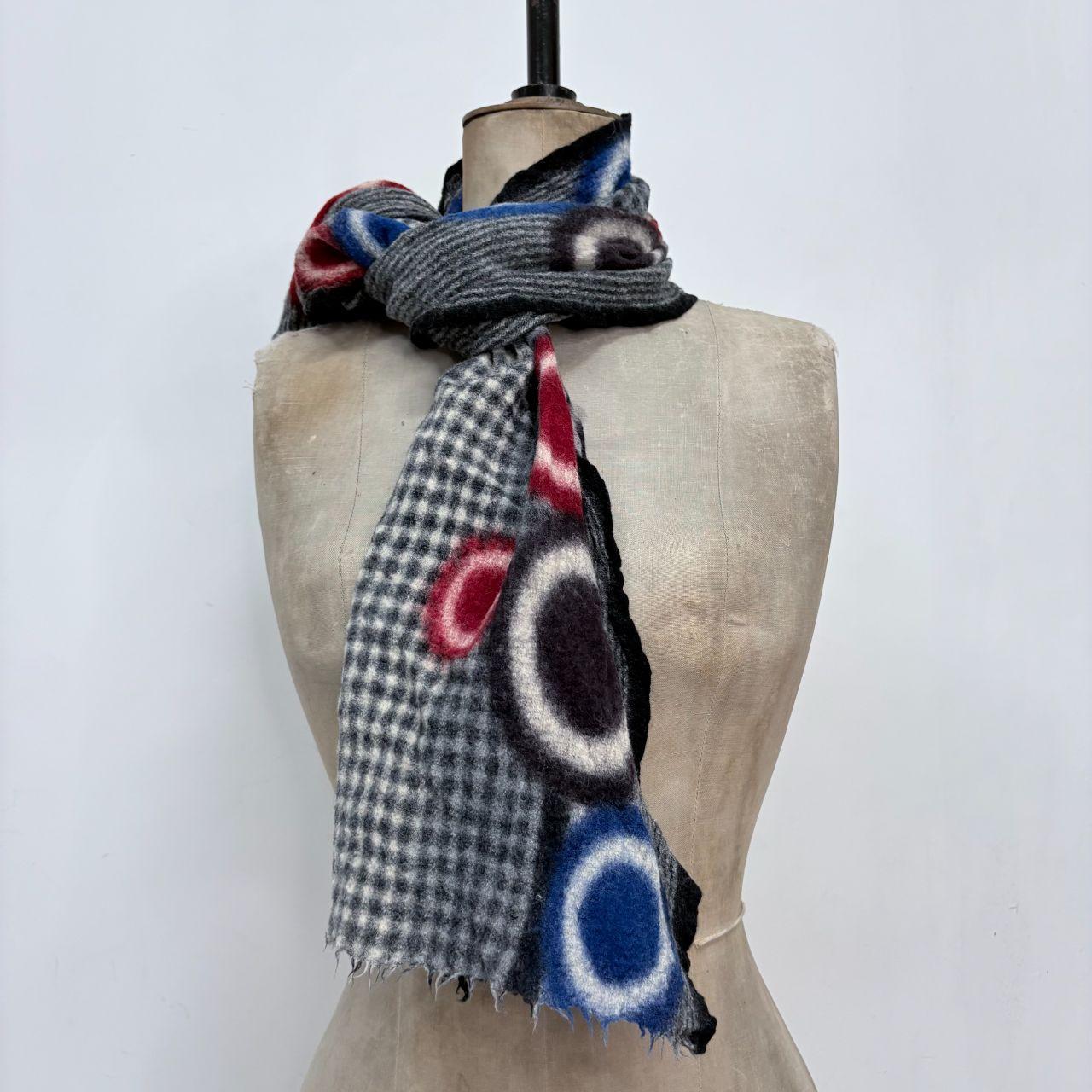 Striped patterned wool scarf