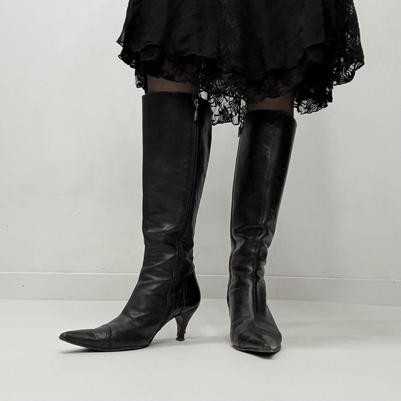Black kitten heel boots