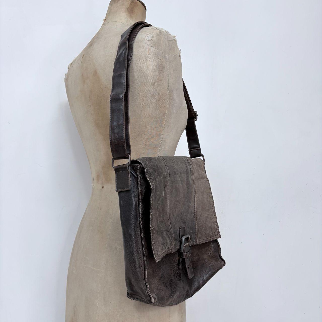 Brown leather grunge crossbody bag