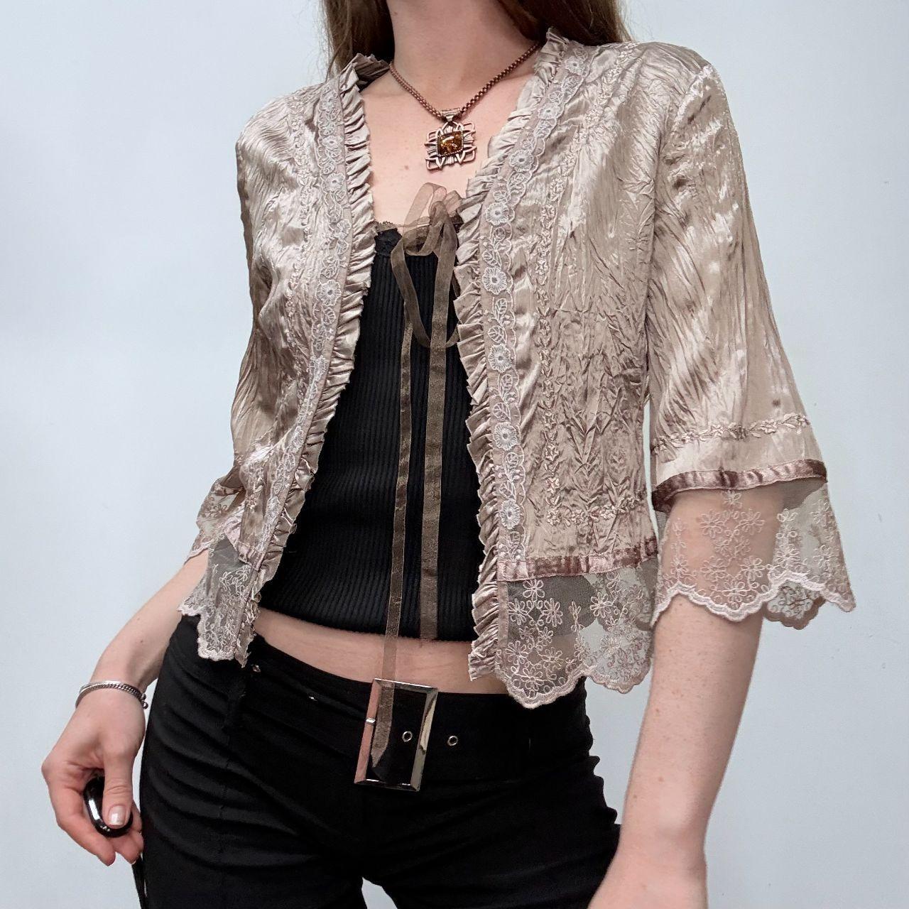 Cropped flutter crinkle fairy shirt