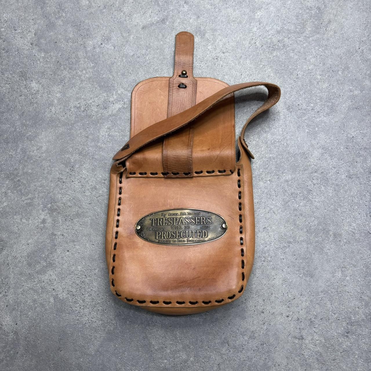Tanned satchel leather shoulder bag