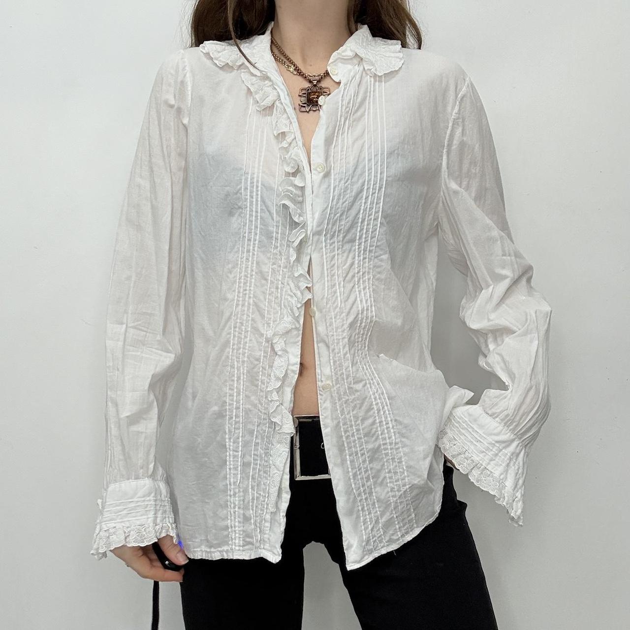 Antique white cotton lace shirt