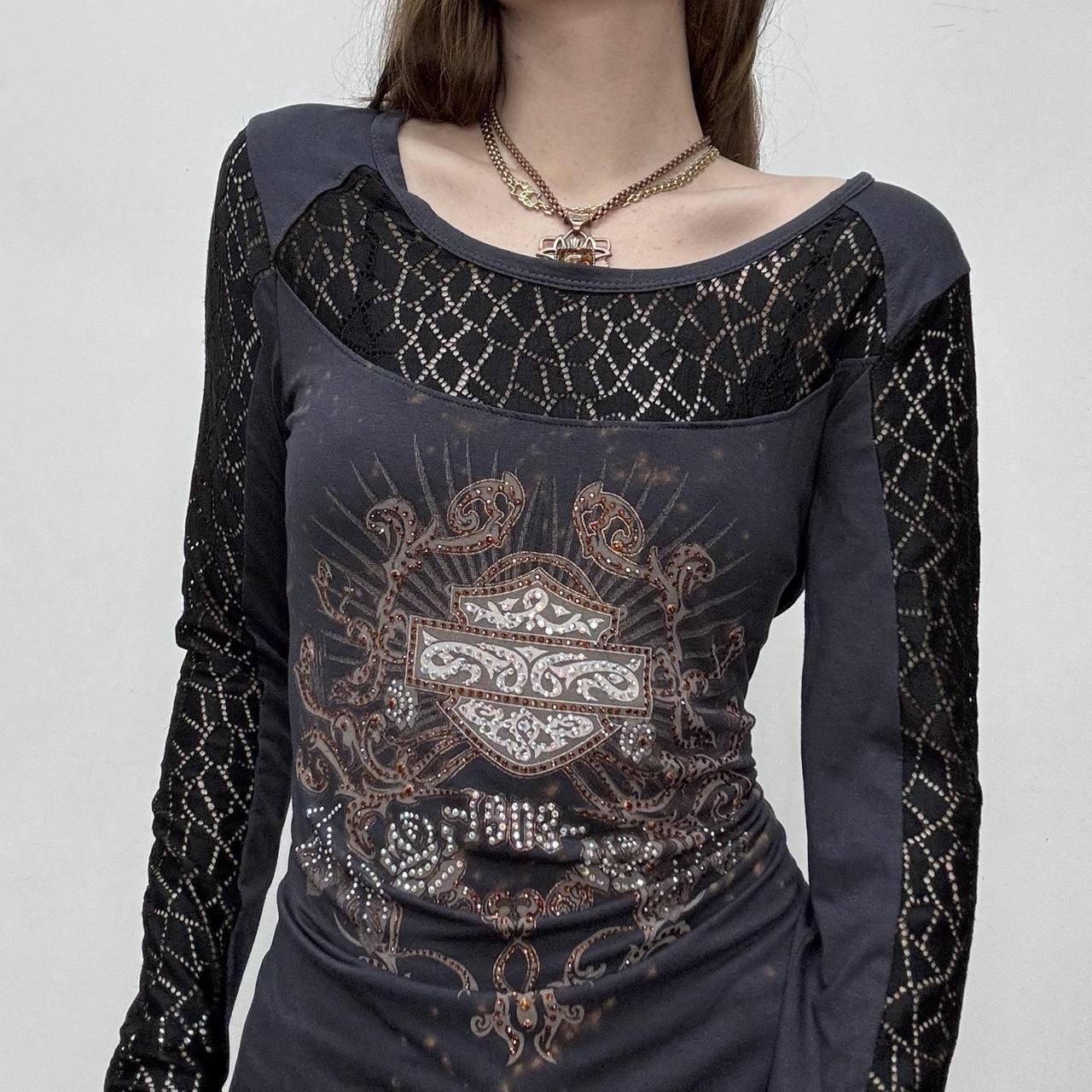 Slouchy graphic lace top