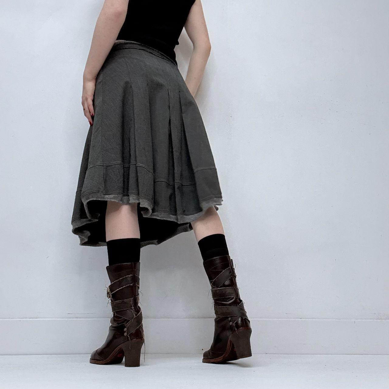 Grey pleated grunge skirt