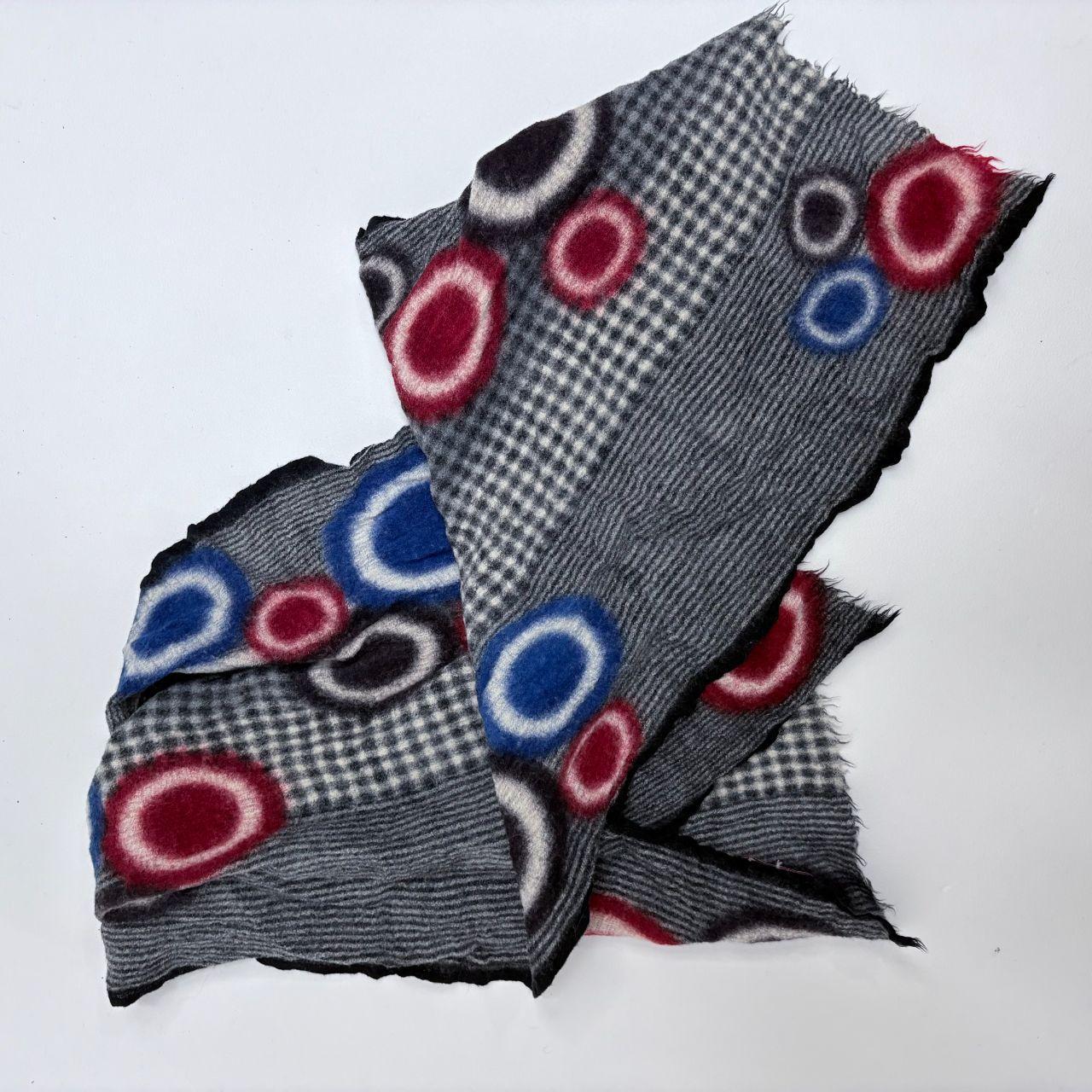 Striped patterned wool scarf