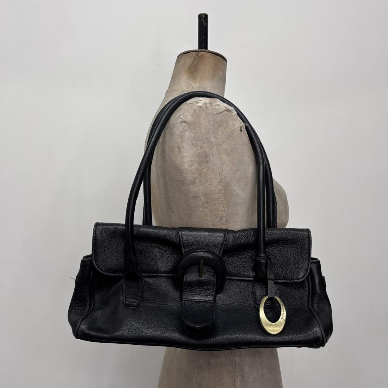 Black leather chunky baguette bag