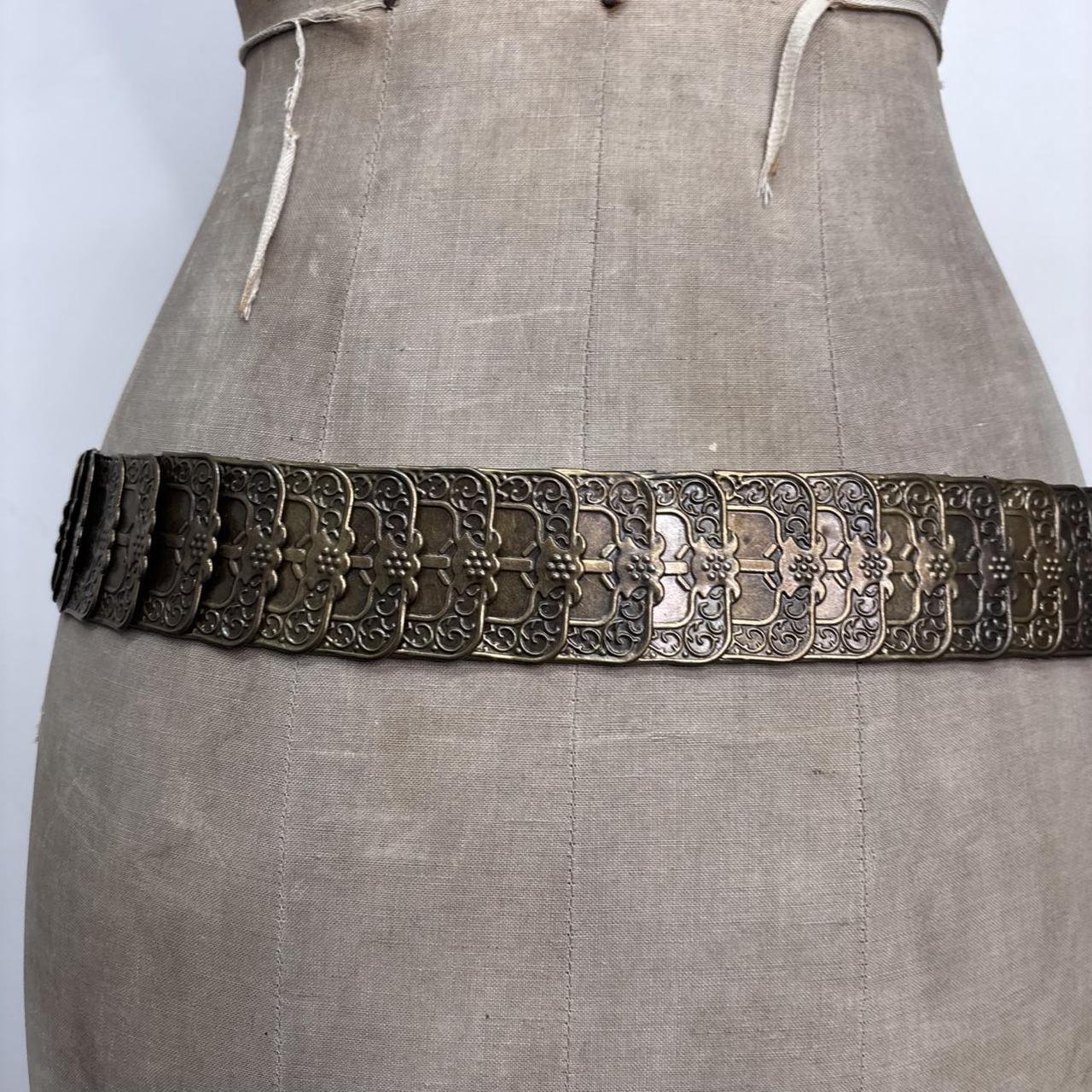 Engraved chain metal belt