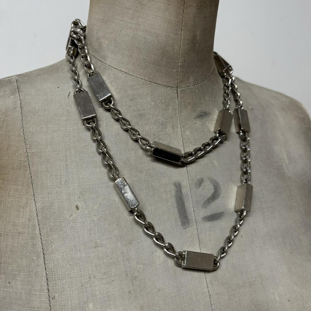 Chunky silver chain necklace
