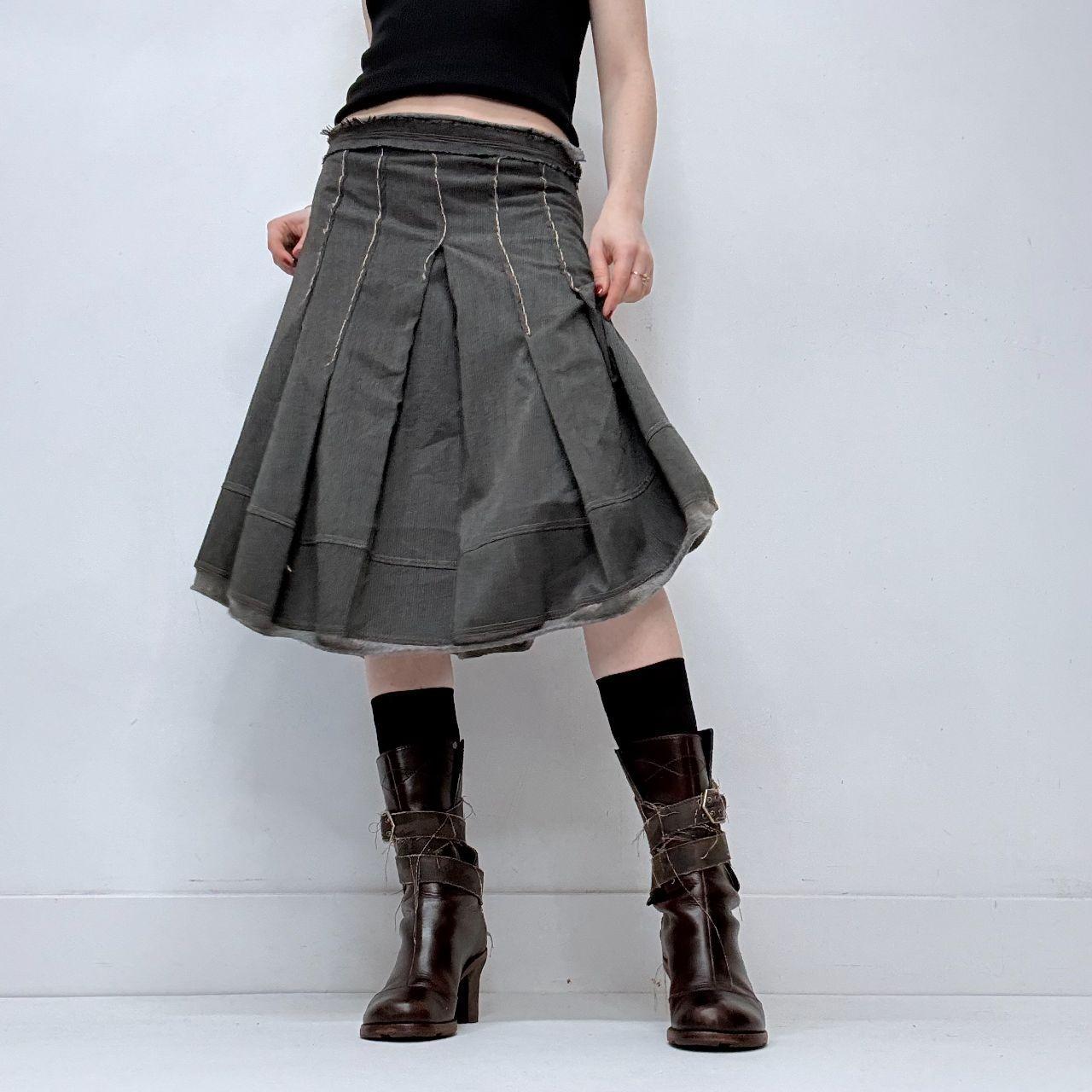 Grey pleated grunge skirt