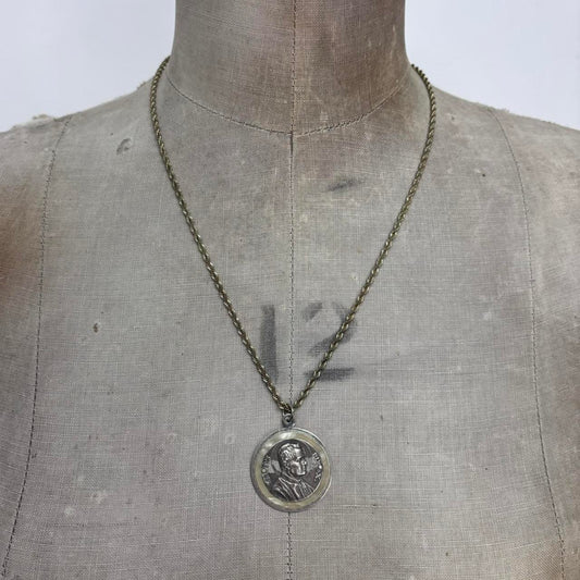 Chunky gold chain coin necklace