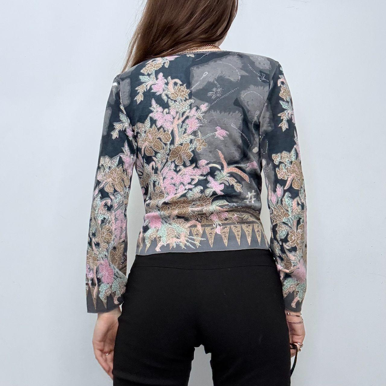Graphic floral patterned flared top