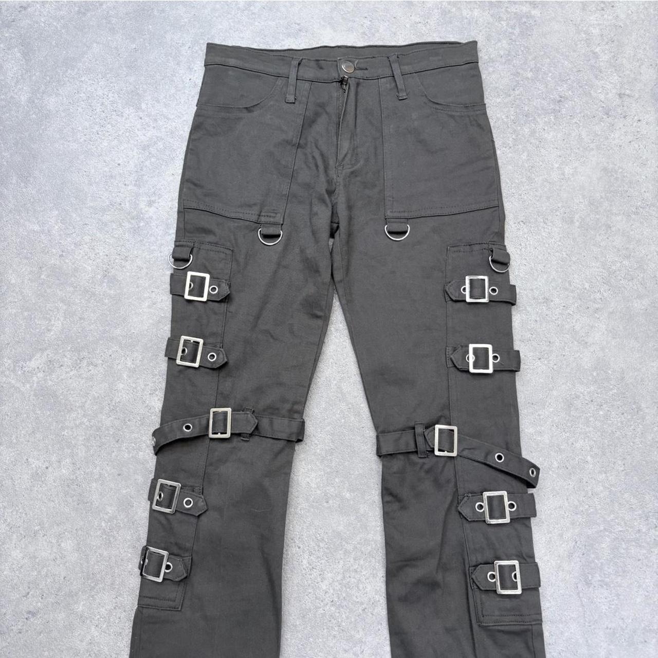 Khaki utility belted buckle trousers