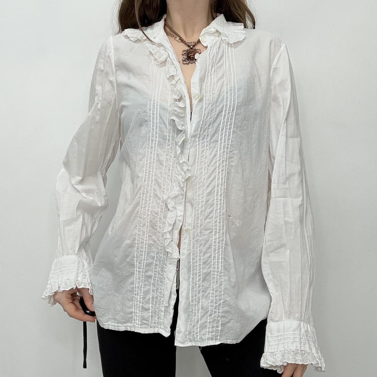 Antique white cotton lace shirt