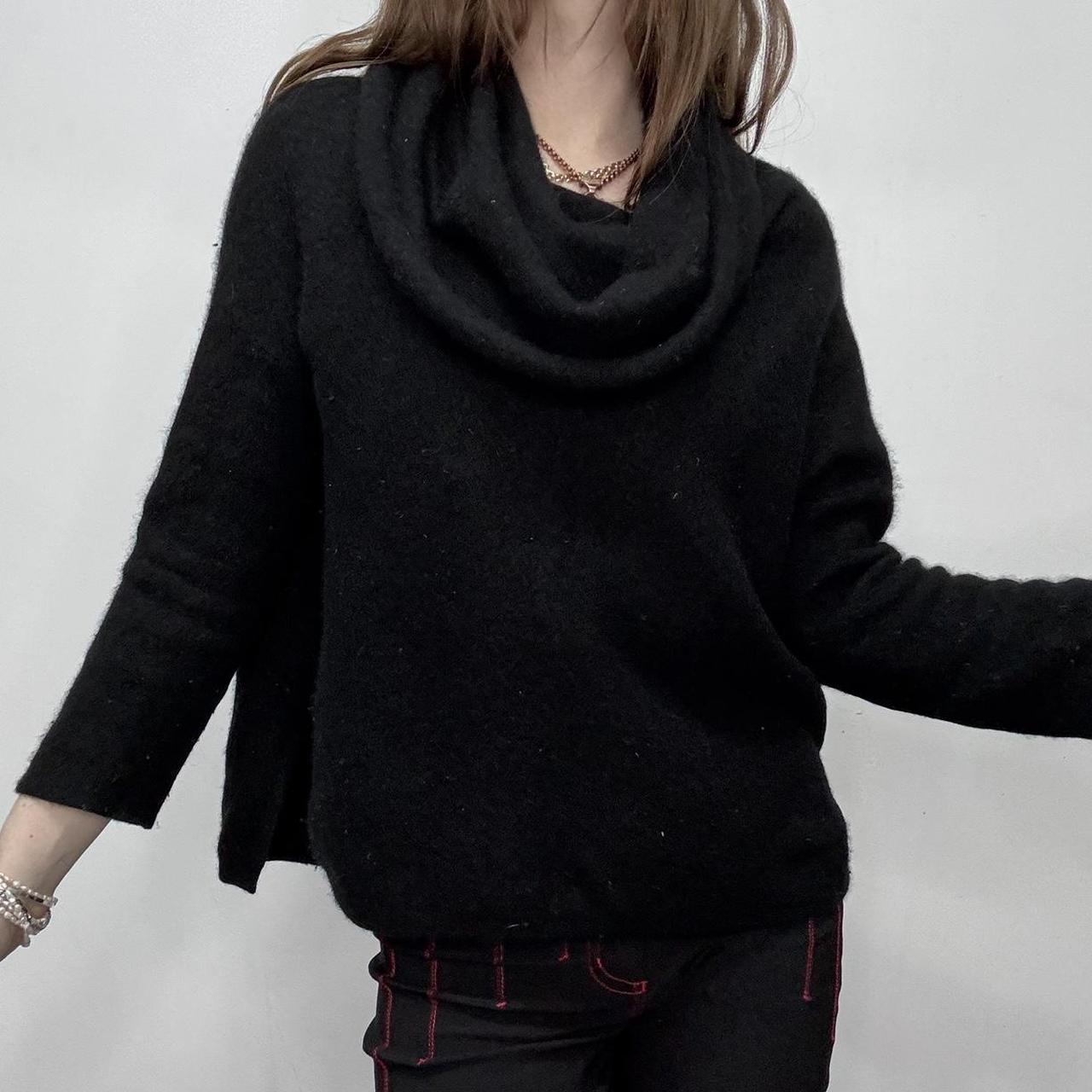 Black cashmere slouchy jumper