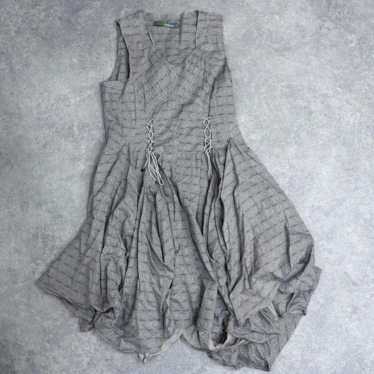 Graphic patterned puff gathered balloon dress