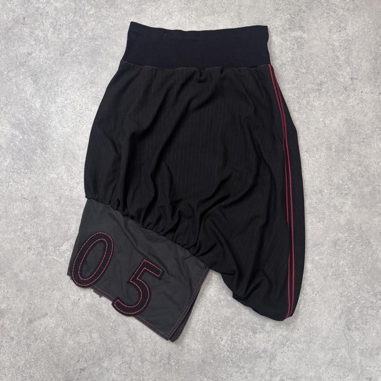 Black pinstripe puff cop copine skirt