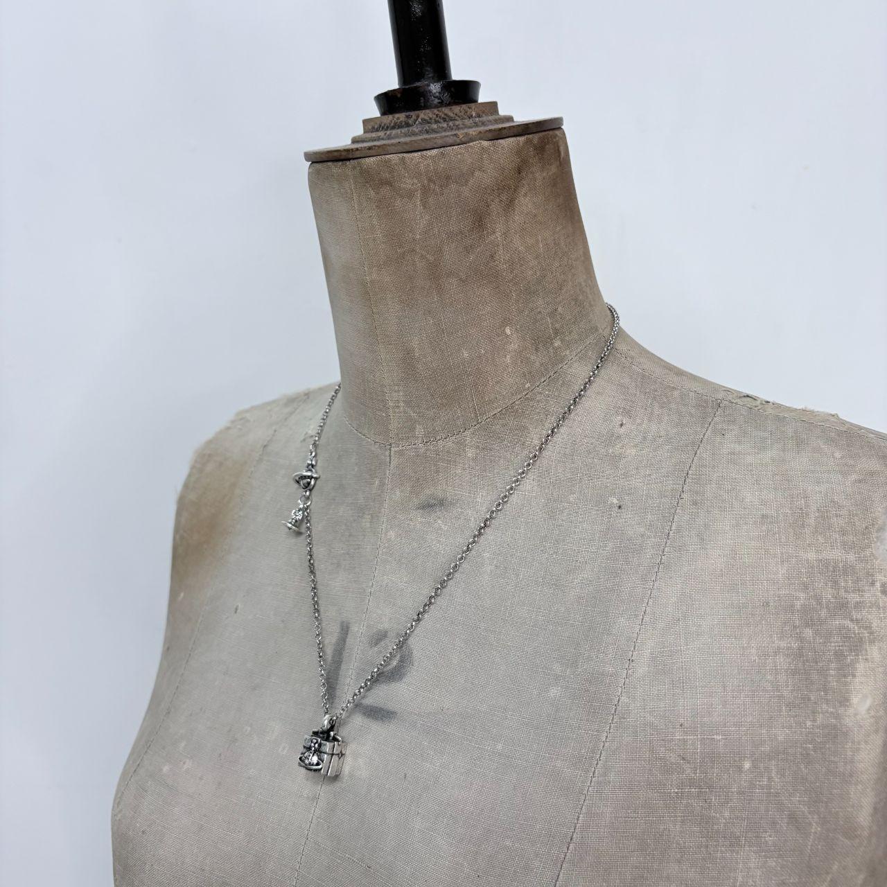 Silver vivienne westwood 90s present necklace