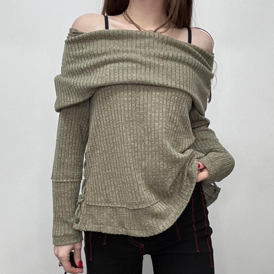 Slouchy off the shoulder ribbed jumper
