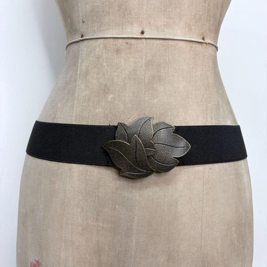 Black stretch metal buckle belt