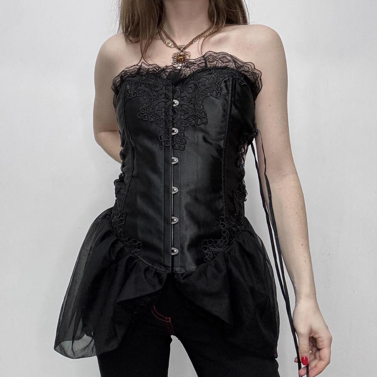 Black gothic lace bustier corset