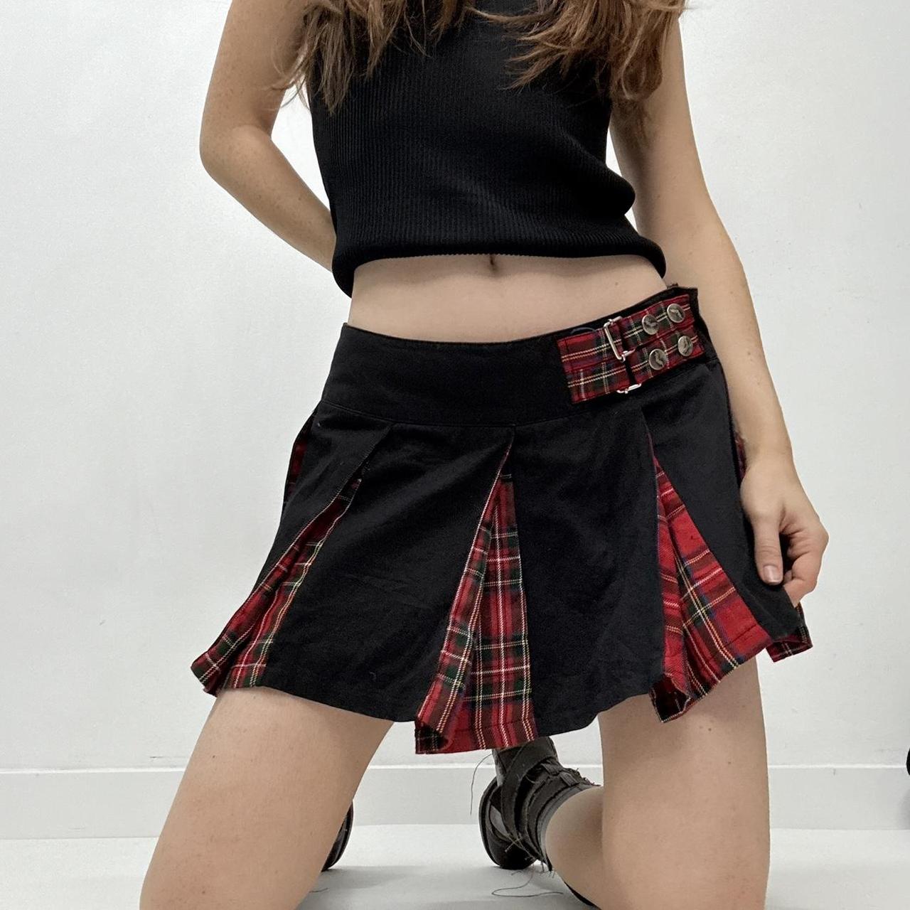 Pleated mini tartan grunge skirt