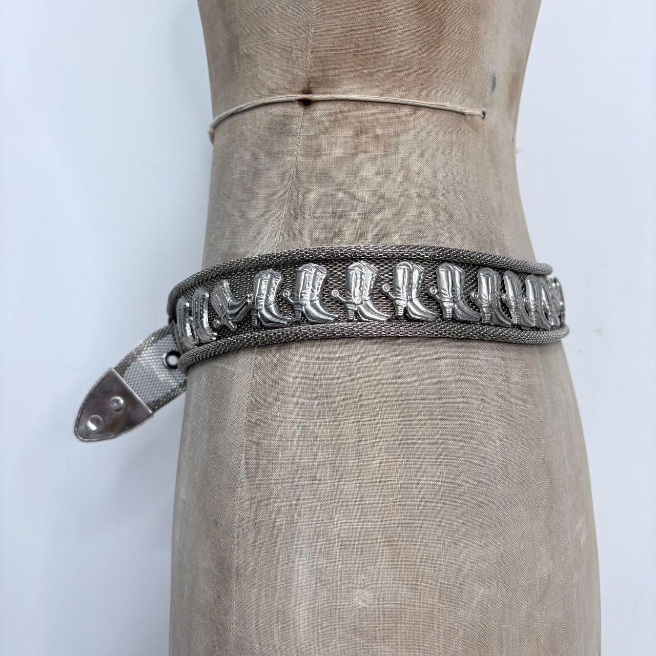 Western metal cowgirl silver belt