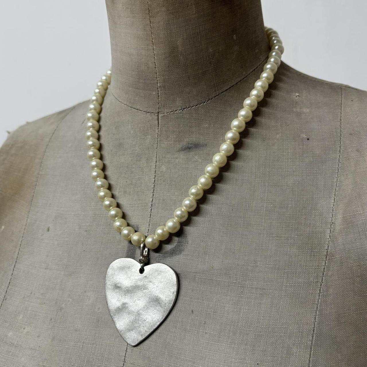 Hammered metal heart necklace
