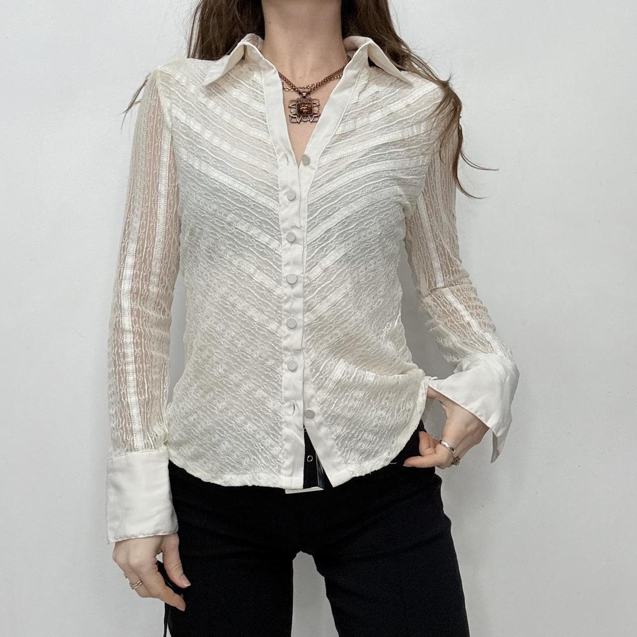 Lace fitted flared shirt