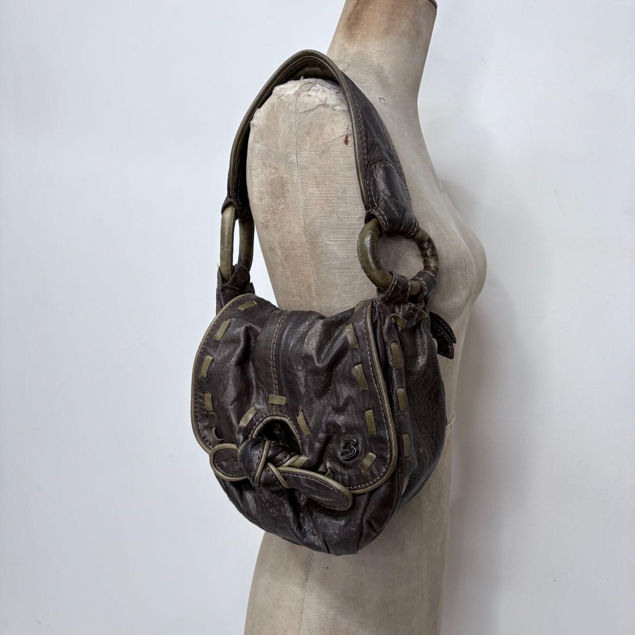 Brown chunky shoulder bag