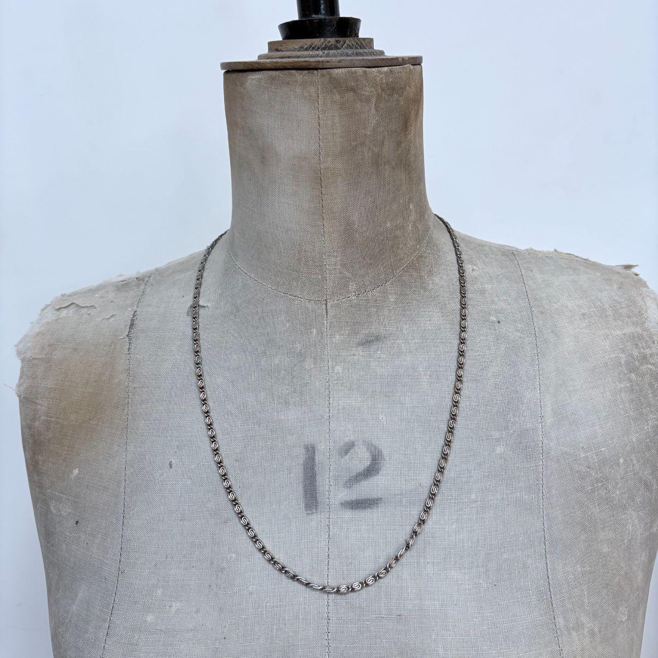 Silver flat link chain necklace