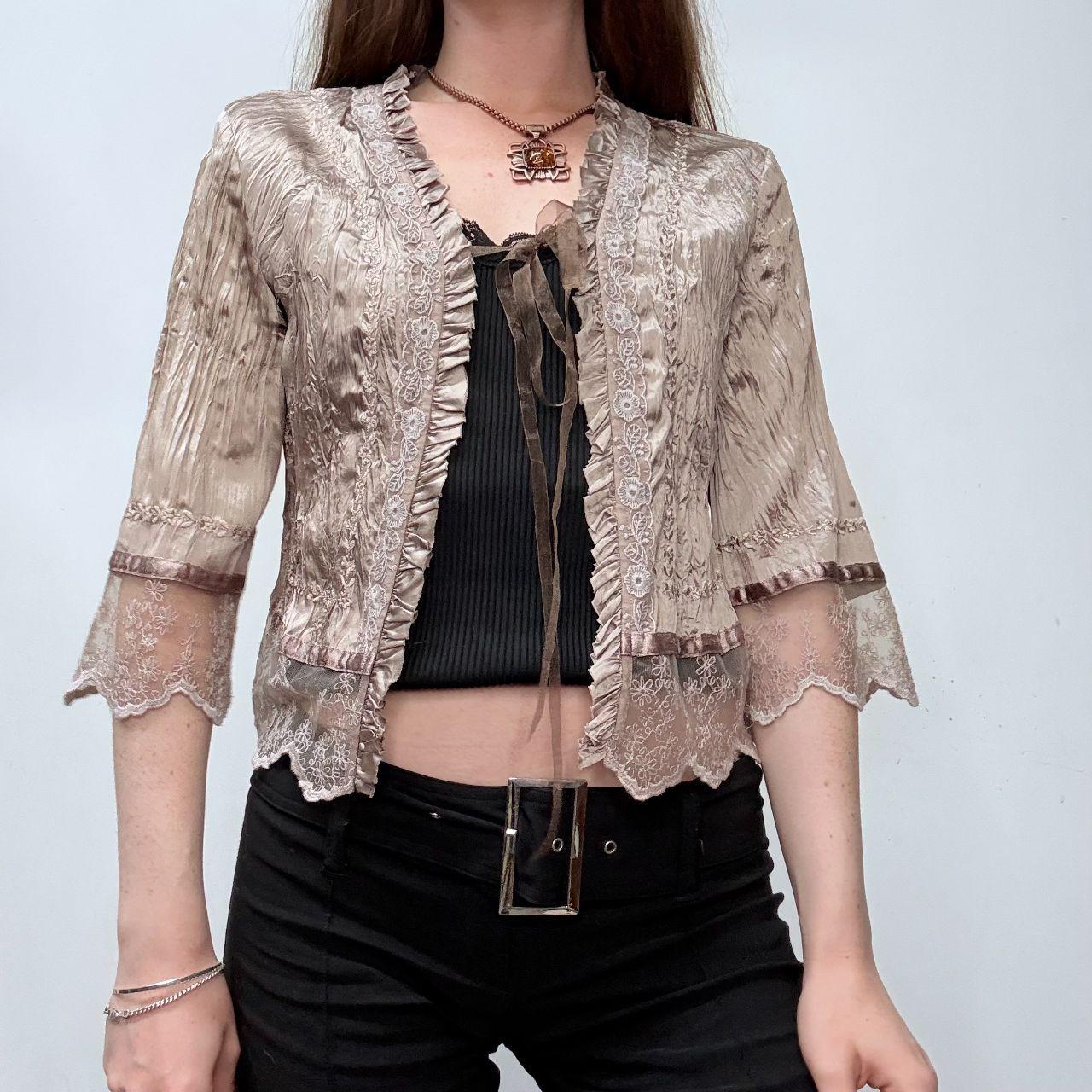 Cropped flutter crinkle fairy shirt