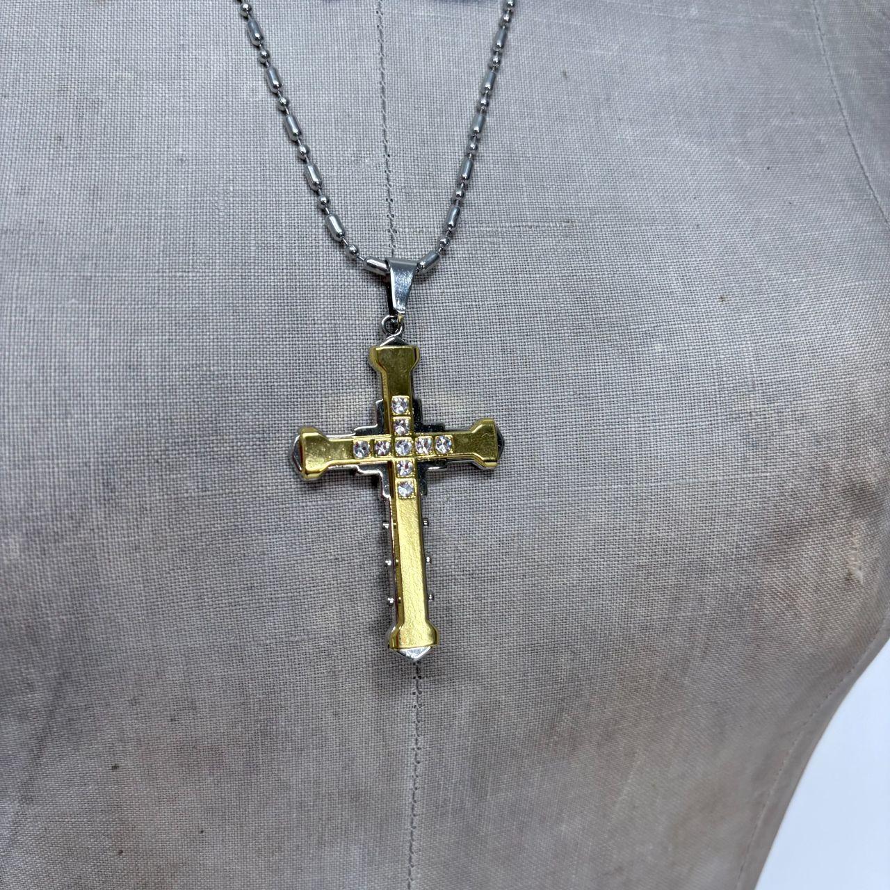 Chunky gold cross chain necklace