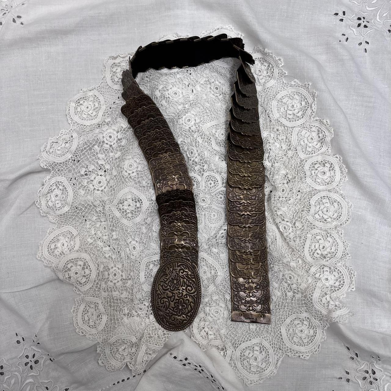 Engraved chain metal belt