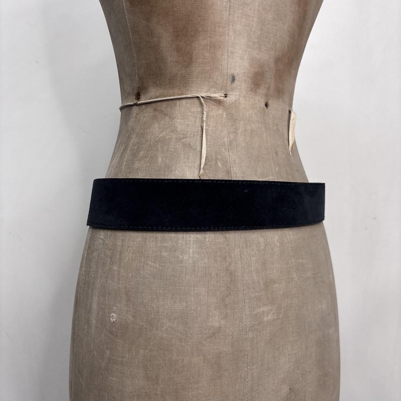 Thick suede belt