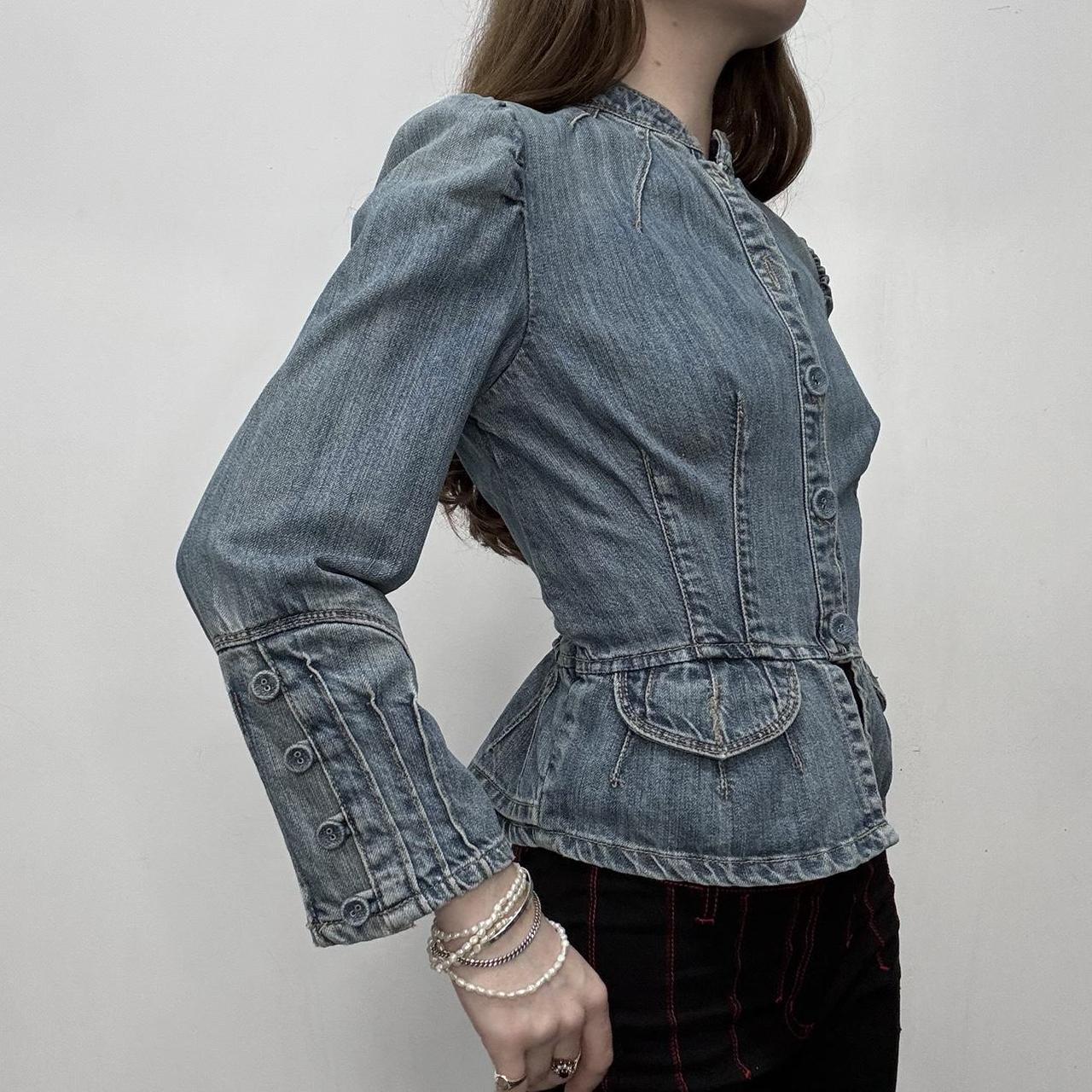Distressed fitted denim jacket