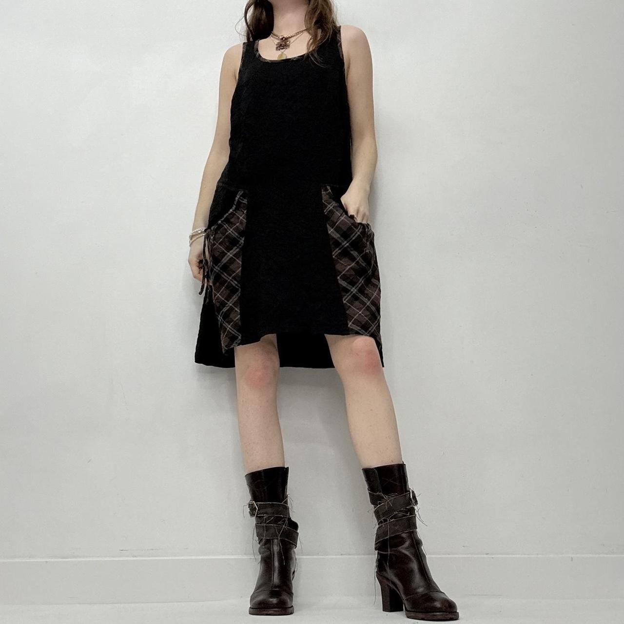 Black tartan puff mini dress