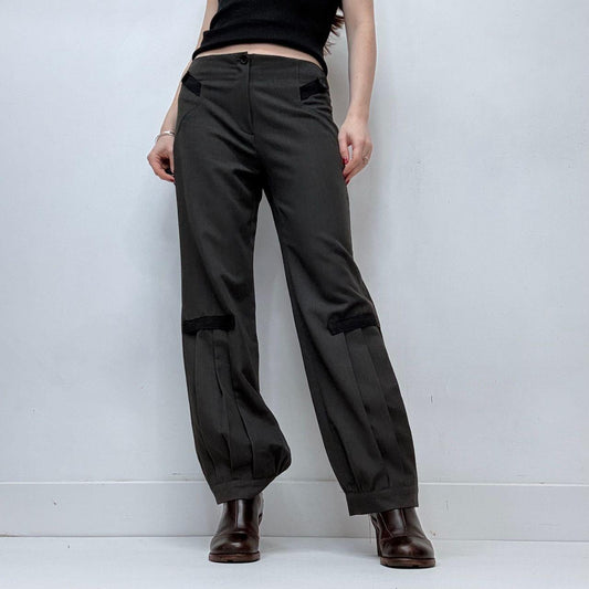 Pleated grey low-rise puff trousers