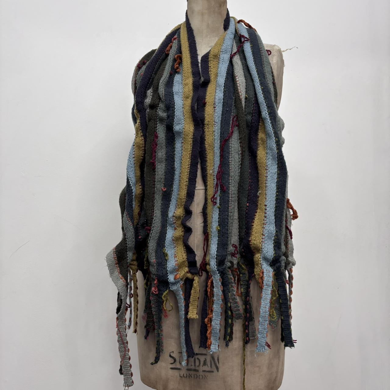Striped wool knit scarf
