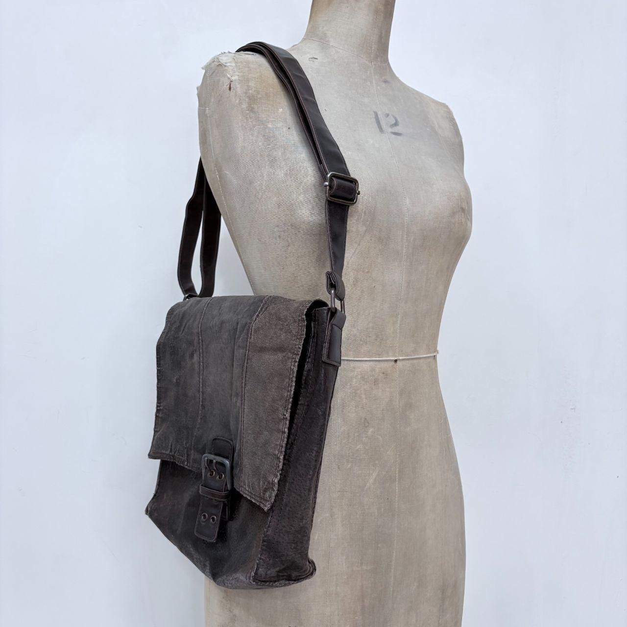 Brown leather grunge crossbody bag