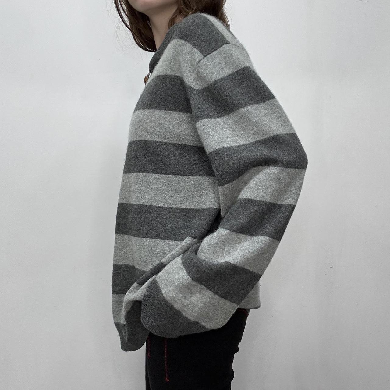 Grey cashmere striped jumper