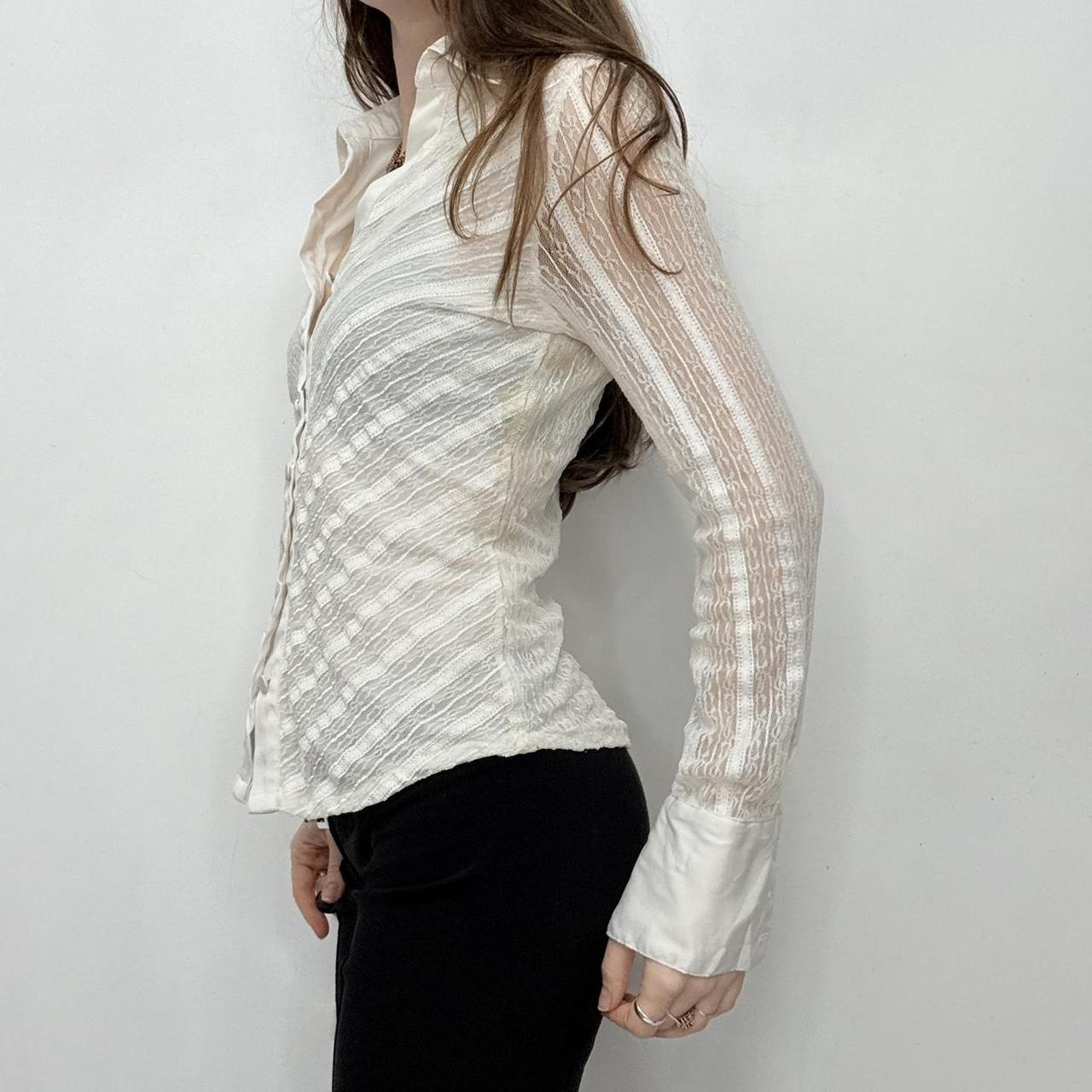 Lace fitted flared shirt