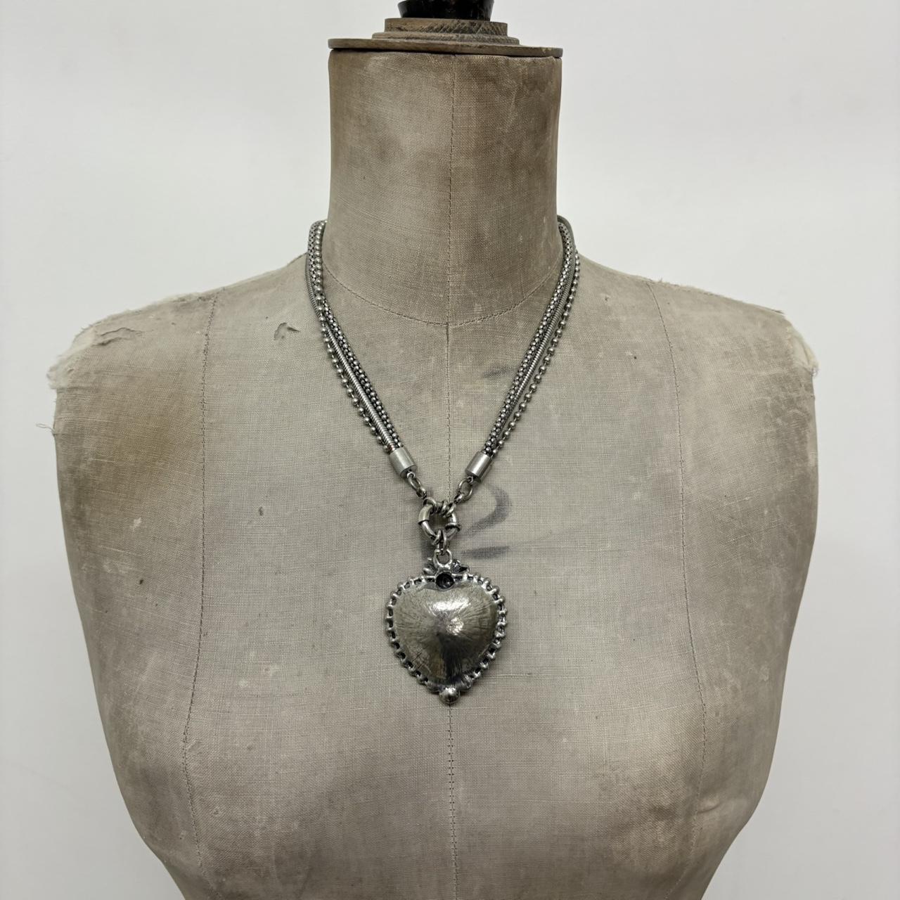 Silver metal heart necklace