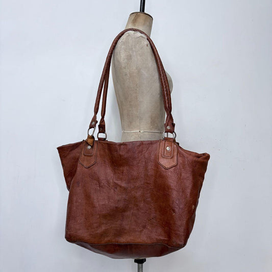 Large tan leather slouchy bag