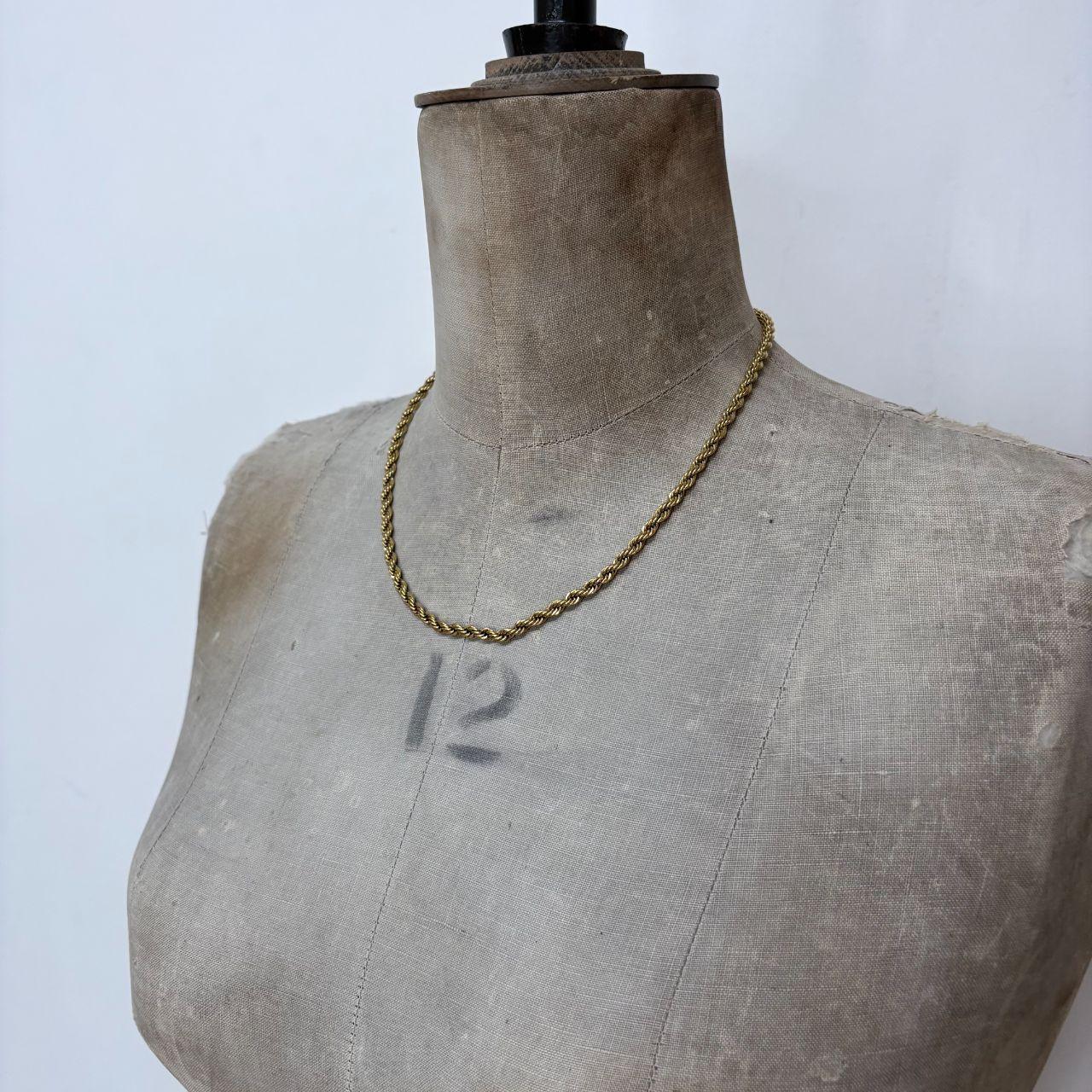 Gold twist chain necklace