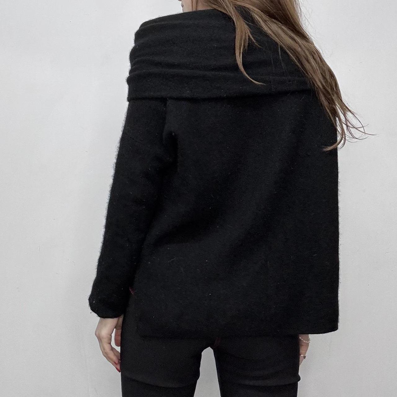 Black cashmere slouchy jumper