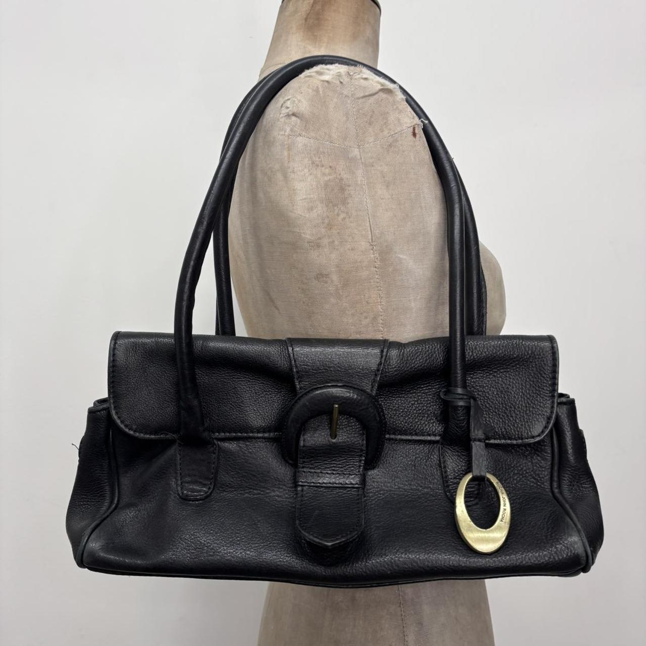 Black leather chunky baguette bag